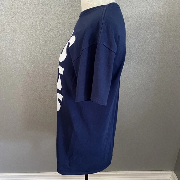 Delta Pro Weight Women’s Graphic T-Shirt Size Medium Pugs Not Drugs Blue Ladies - Picture 5 of 8